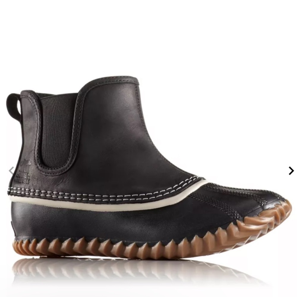 Sorel Out 'N About Chelsea Duck Boots 5 leather women casual office winter fall